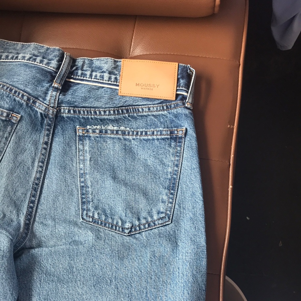 Moussy Jeans - Picture 4 of 5